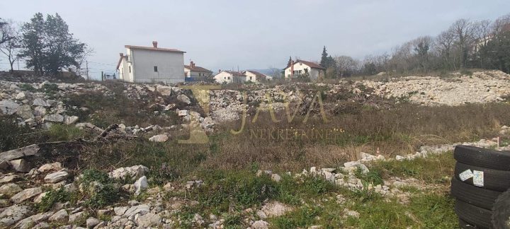Zemljište na prodaju 827 m² – Srdoči
