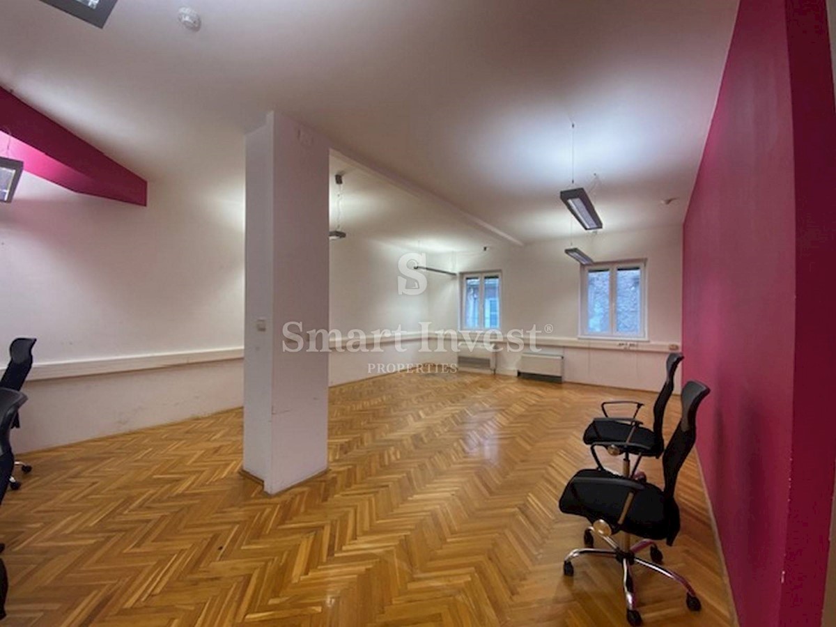 Business premises For sale - PRIMORSKO-GORANSKA RIJEKA