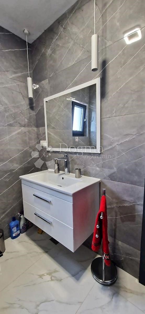 Kuća Na prodaju - ISTARSKA LABIN