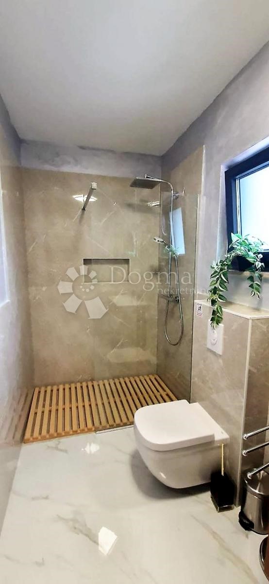 Kuća Na prodaju - ISTARSKA LABIN
