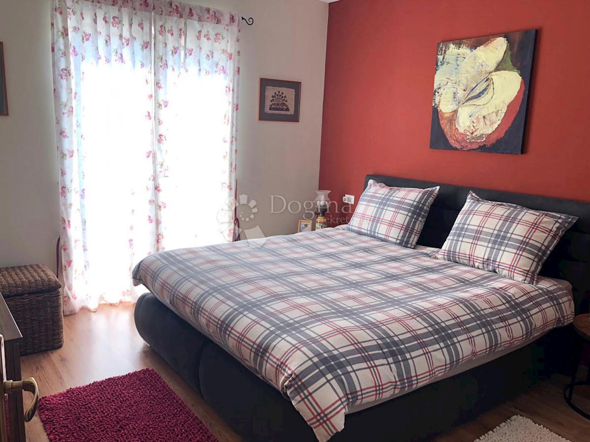 Apartment Zu verkaufen - SPLITSKO-DALMATINSKA OMIŠ