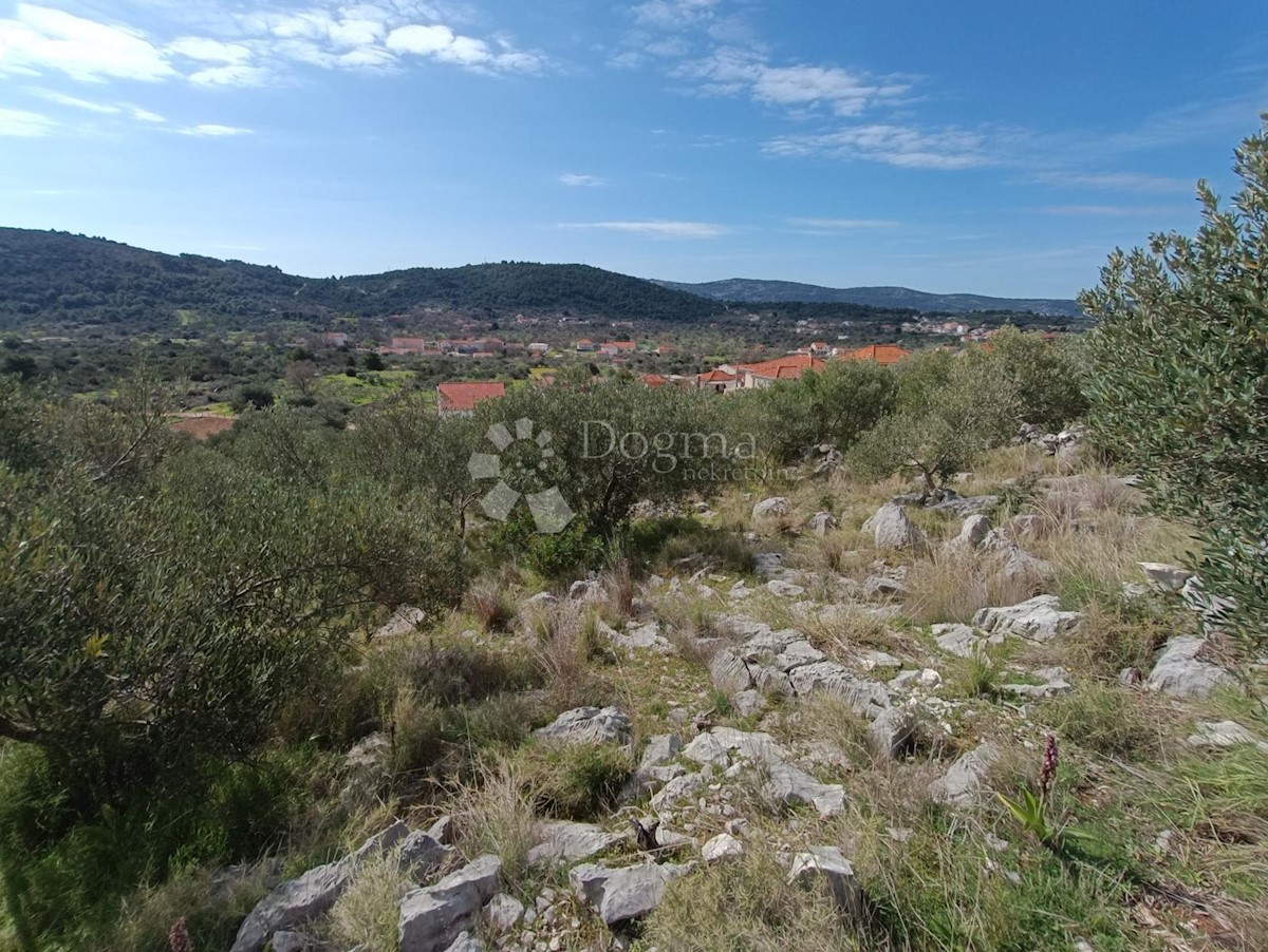 Land For sale - SPLITSKO-DALMATINSKA MARINA