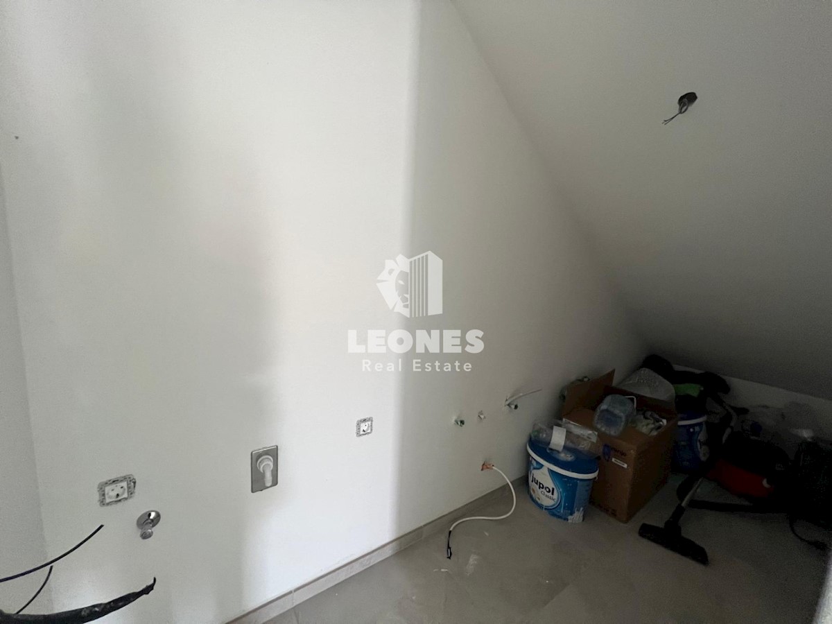 Flat For sale - ISTARSKA NOVIGRAD