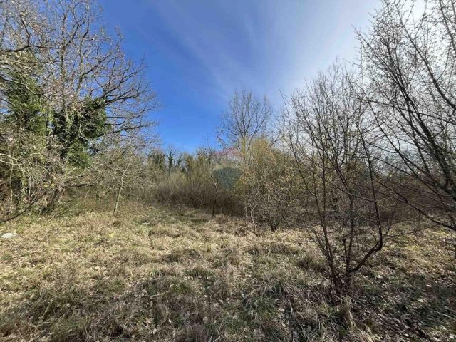 Terreno in vendita 2183 m² – Tinjan