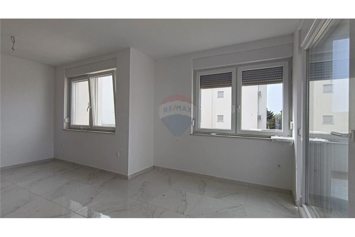 Apartmán Na prodej - LIČKO-SENJSKA NOVALJA