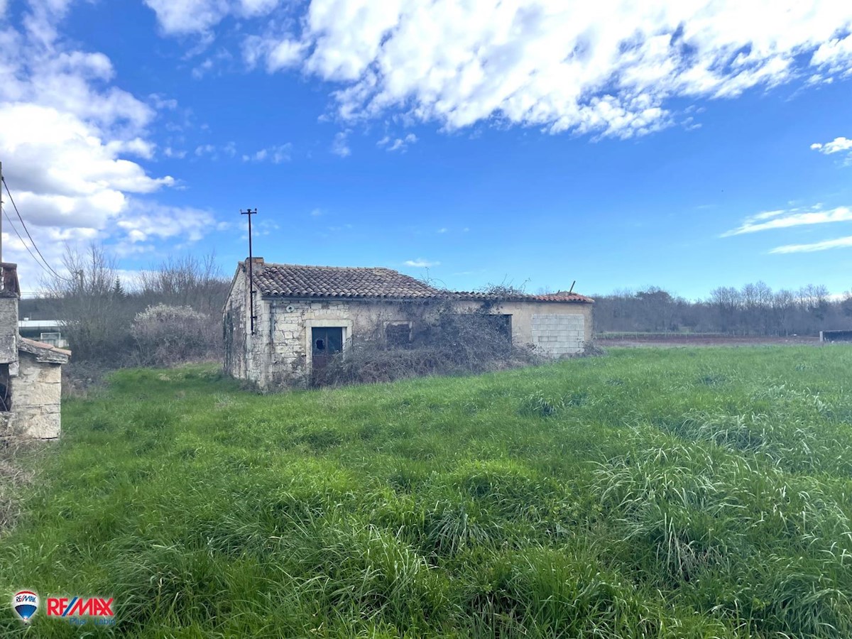 Parcela Naprodaj - ISTARSKA Barban