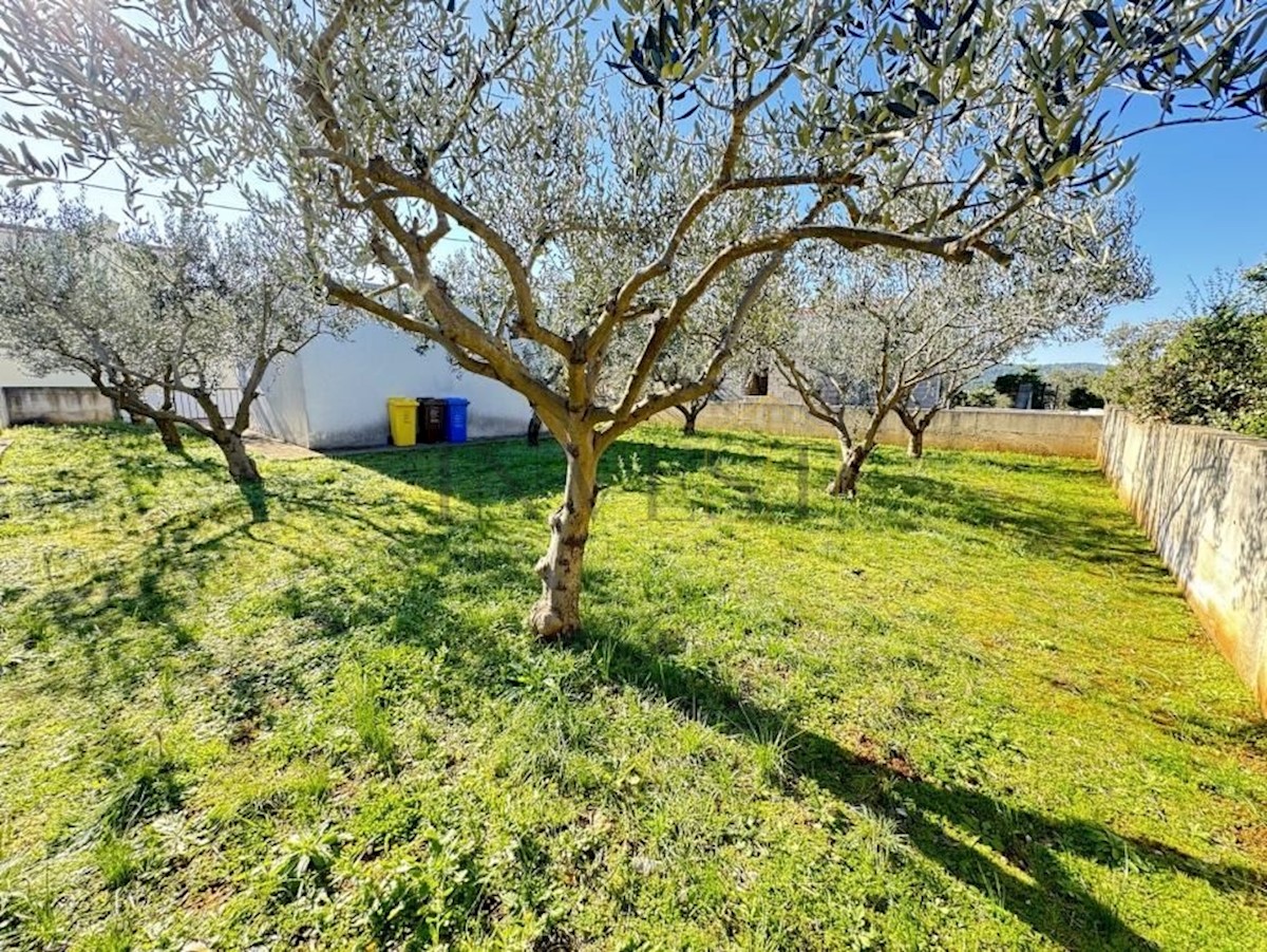 Casa In vendita - SPLITSKO-DALMATINSKA ŠOLTA