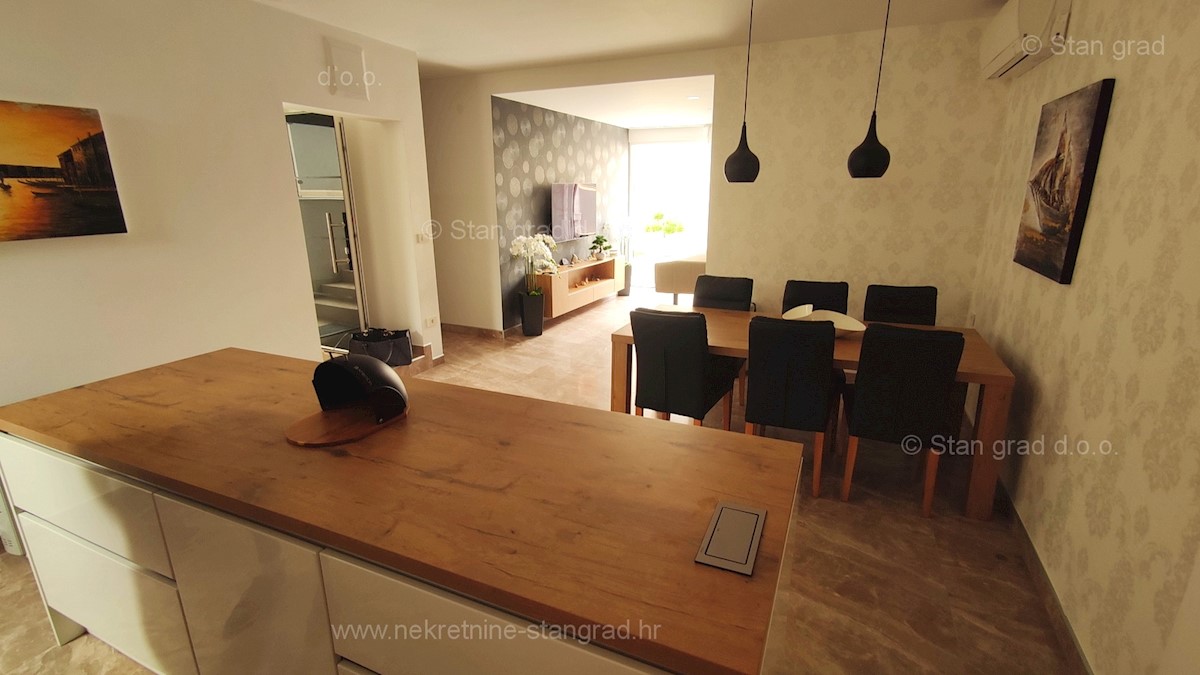 Apartment Zu verkaufen - PRIMORSKO-GORANSKA KRK