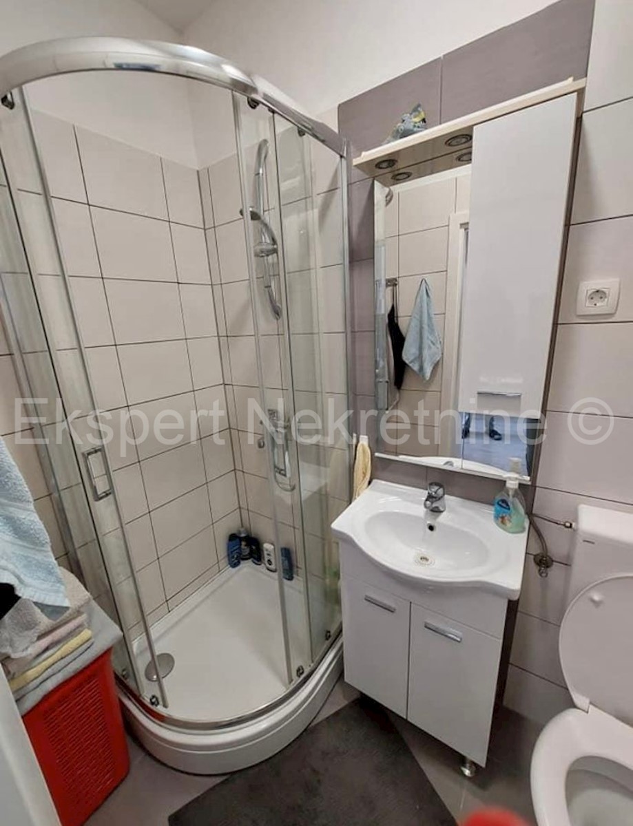 Apartment Zu verkaufen - SPLITSKO-DALMATINSKA DUGI RAT