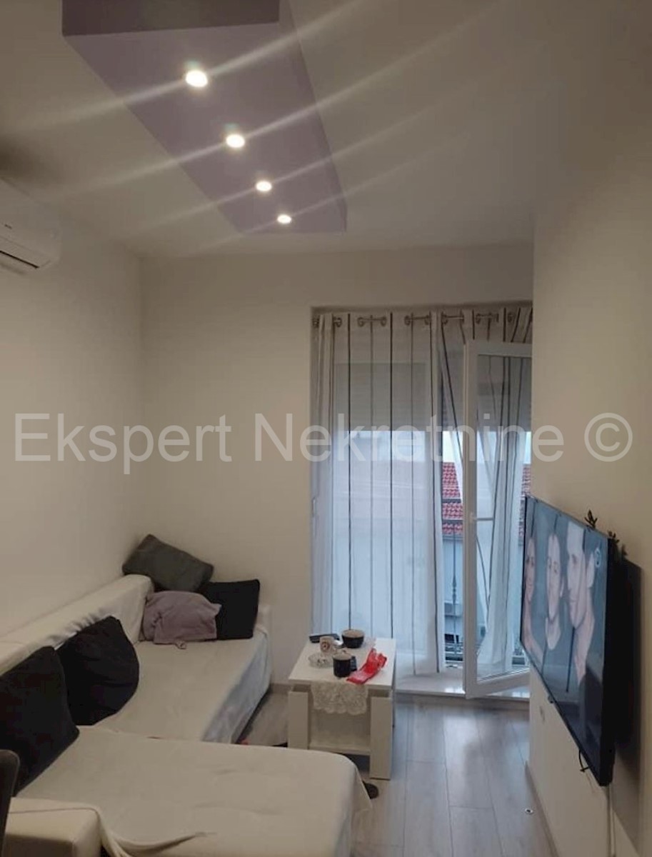 Apartment Zu verkaufen - SPLITSKO-DALMATINSKA DUGI RAT