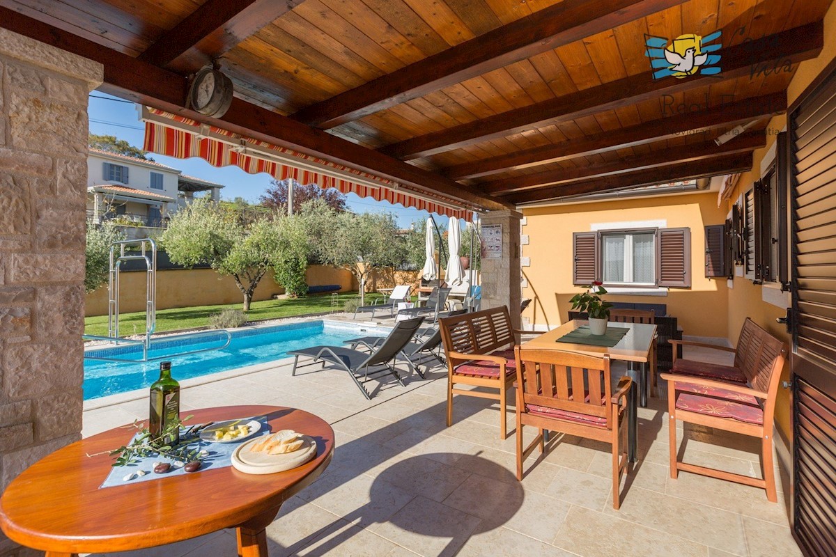 Kuća Na prodaju - ISTARSKA POREČ