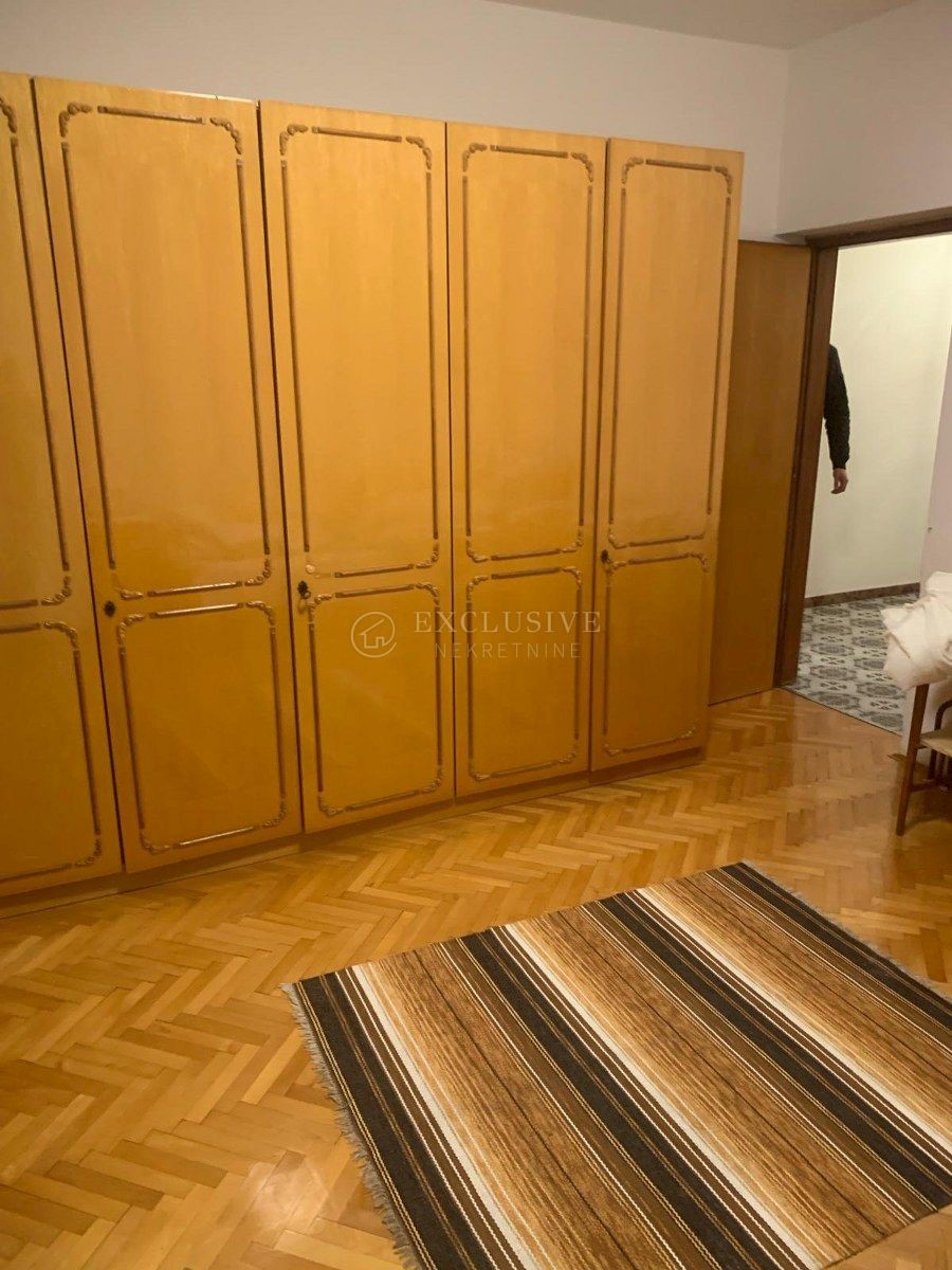 Kuća Na prodaju - PRIMORSKO-GORANSKA LOVRAN