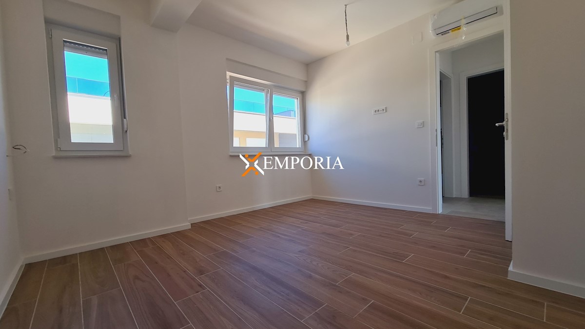 Flat For sale - ZADARSKA PRIVLAKA