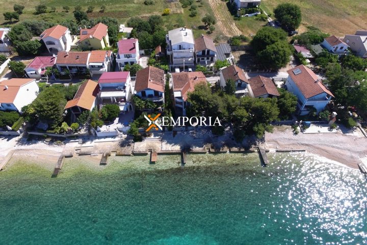 Maison à vendre 381 m² – Bibinje
