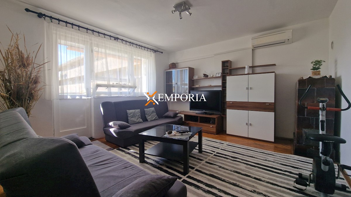 Flat For sale RELJA