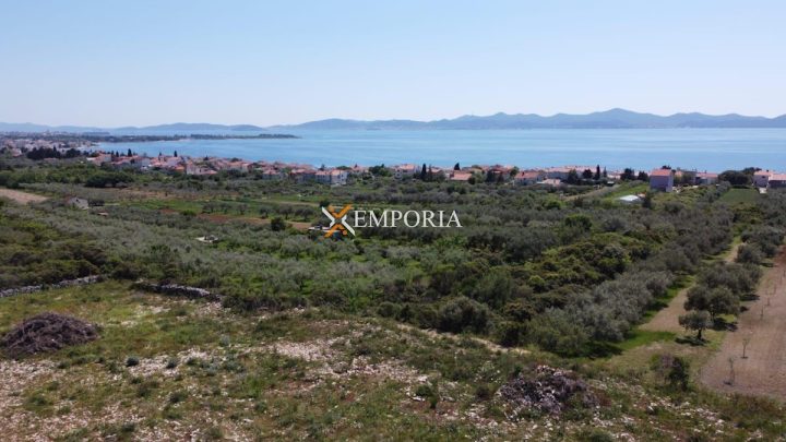 Land for sale 1066 m² – Diklo