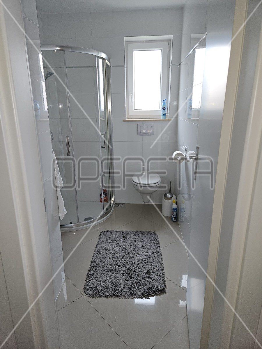 Apartma Naprodaj - PRIMORSKO-GORANSKA Krk
