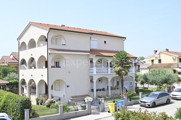 Casa in vendita 424 m² – Poreč