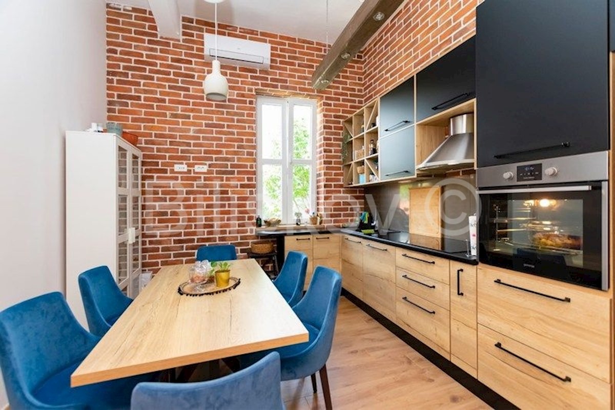Apartma Na predaj - SPLITSKO-DALMATINSKA OMIŠ