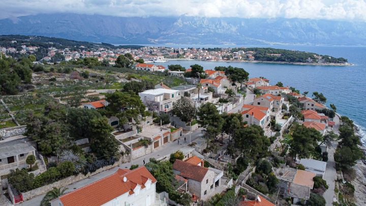 Kuća Na prodaju - Splitsko-dalmatinska Brač - foto 3/36