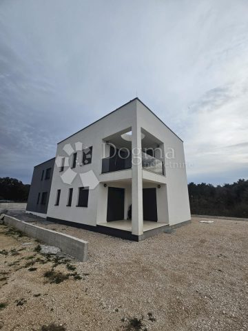 Stan na prodaju 97 m² – Zaton