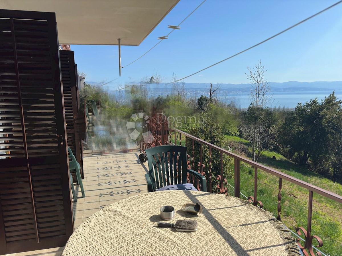 Flat For sale - PRIMORSKO-GORANSKA LOVRAN