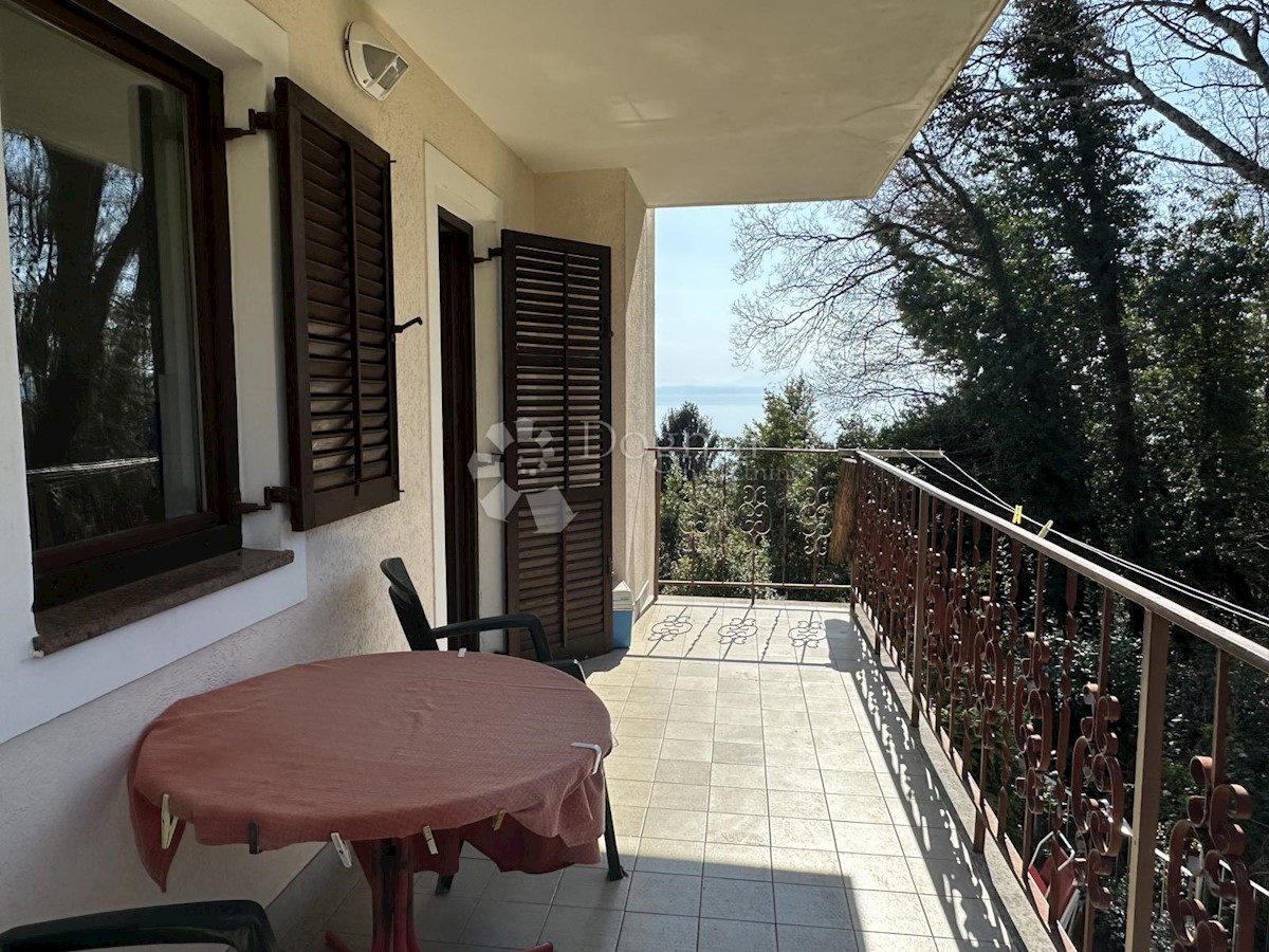 Flat For sale - PRIMORSKO-GORANSKA LOVRAN