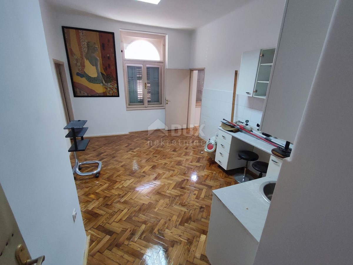 Flat For sale - PRIMORSKO-GORANSKA RIJEKA