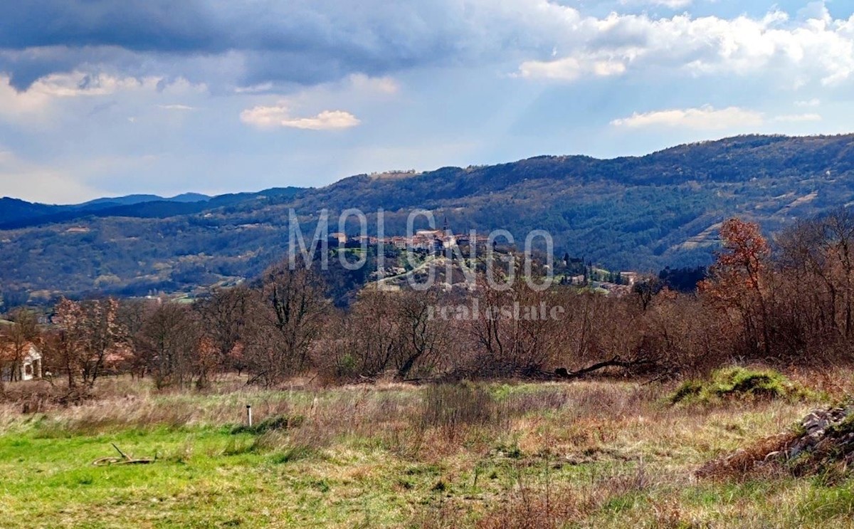 Parcela Naprodaj - ISTARSKA Buzet