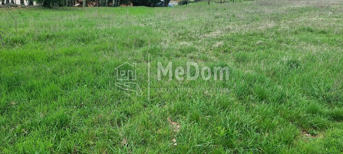 Land For sale - ISTARSKA GRAČIŠĆE