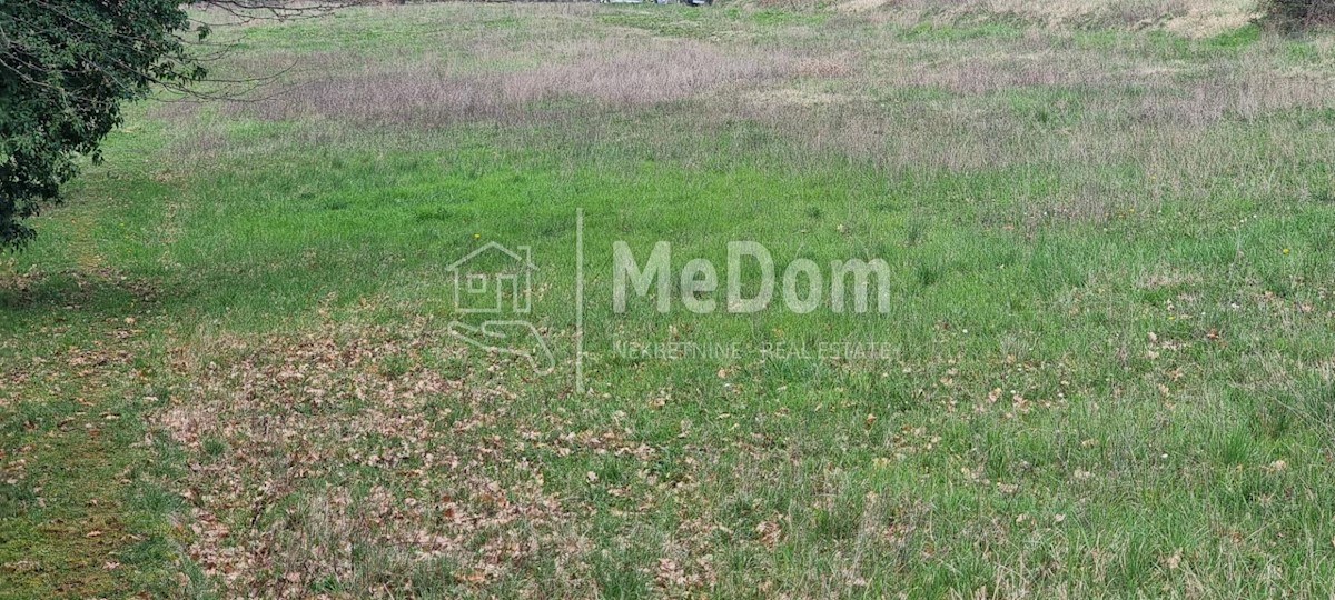 Land For sale - ISTARSKA GRAČIŠĆE