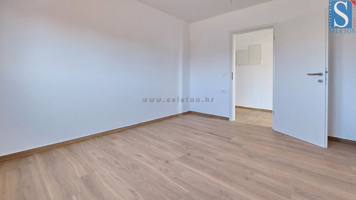 Apartmán Na predaj - ISTARSKA POREČ