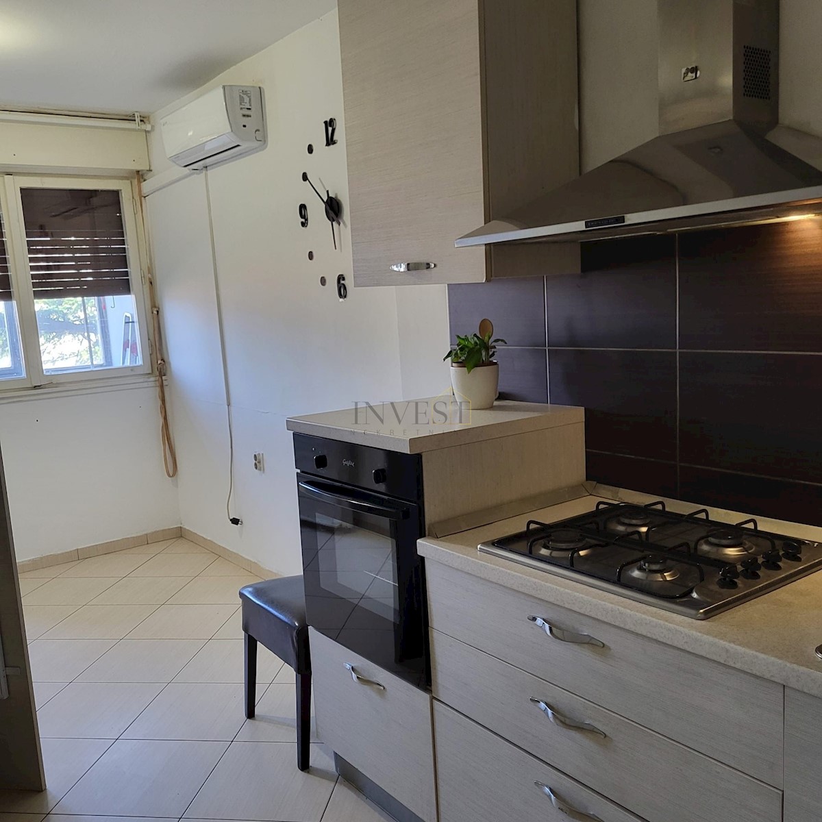 Flat For sale - SPLITSKO-DALMATINSKA SPLIT