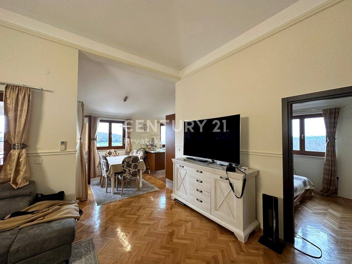 Apartma Na predaj - ISTARSKA POREČ