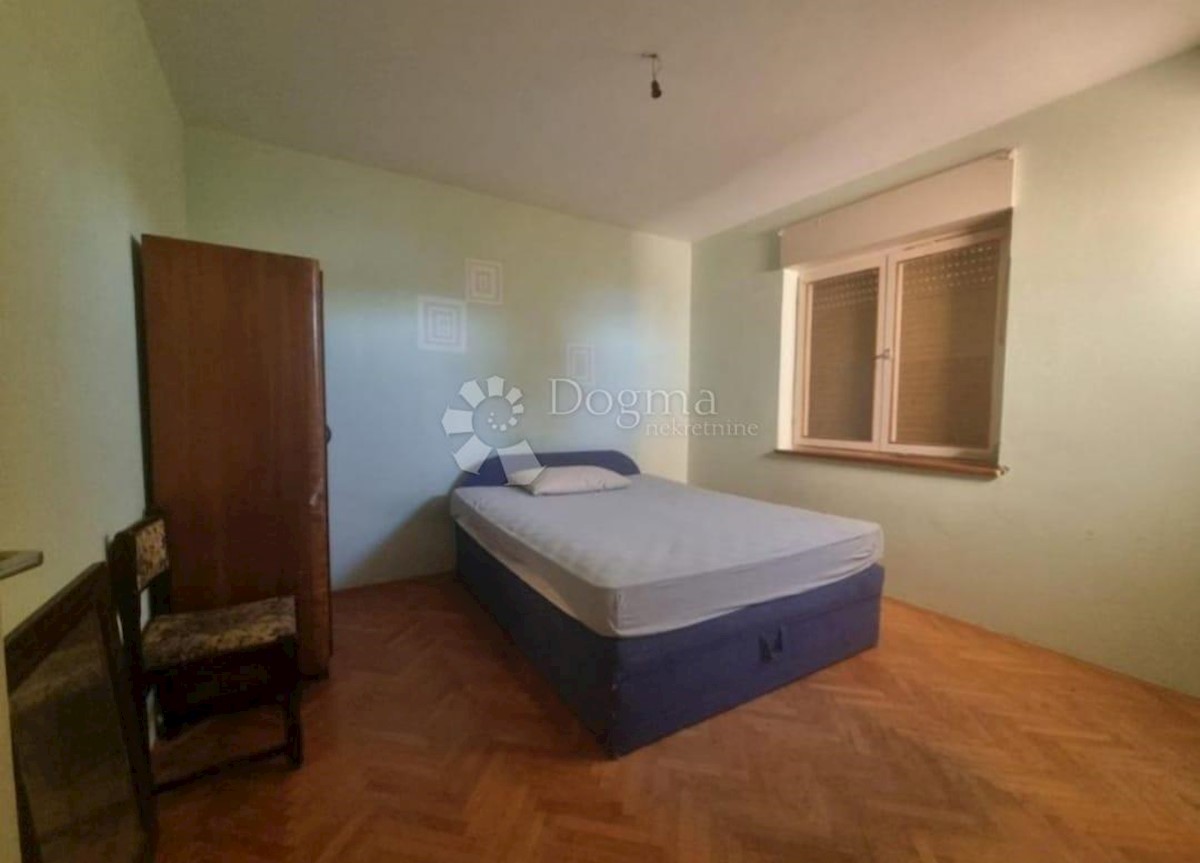 Kuća Na prodaju - PRIMORSKO-GORANSKA NOVI VINODOLSKI