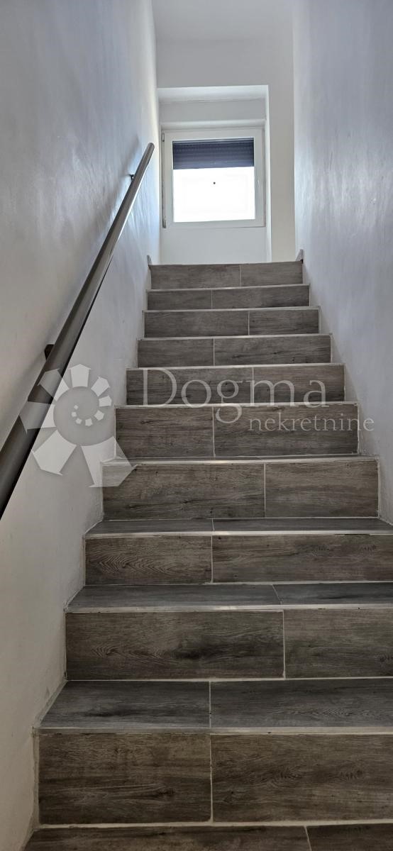 Kuća Na prodaju - ISTARSKA VODNJAN