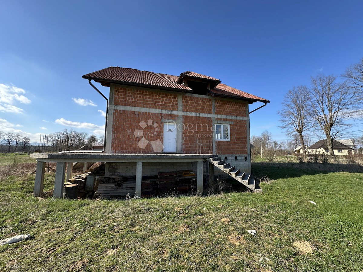 Haus Zu verkaufen - LIČKO-SENJSKA GOSPIĆ