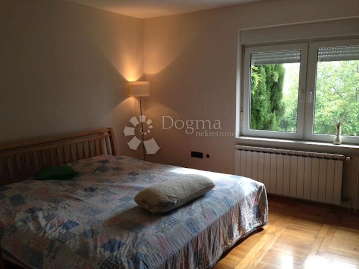 Maison À vendre - GRAD ZAGREB ZAGREB