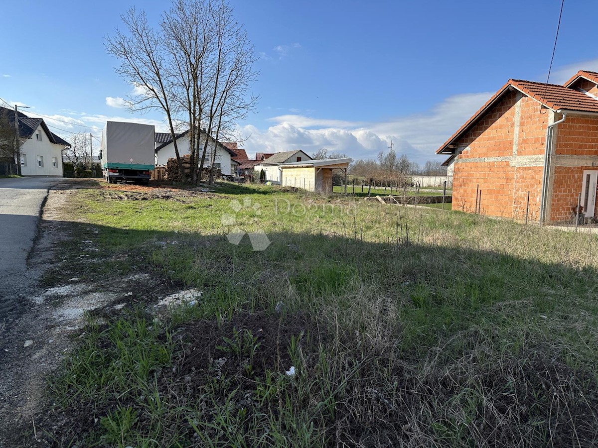 Terreno In vendita - LIČKO-SENJSKA GOSPIĆ