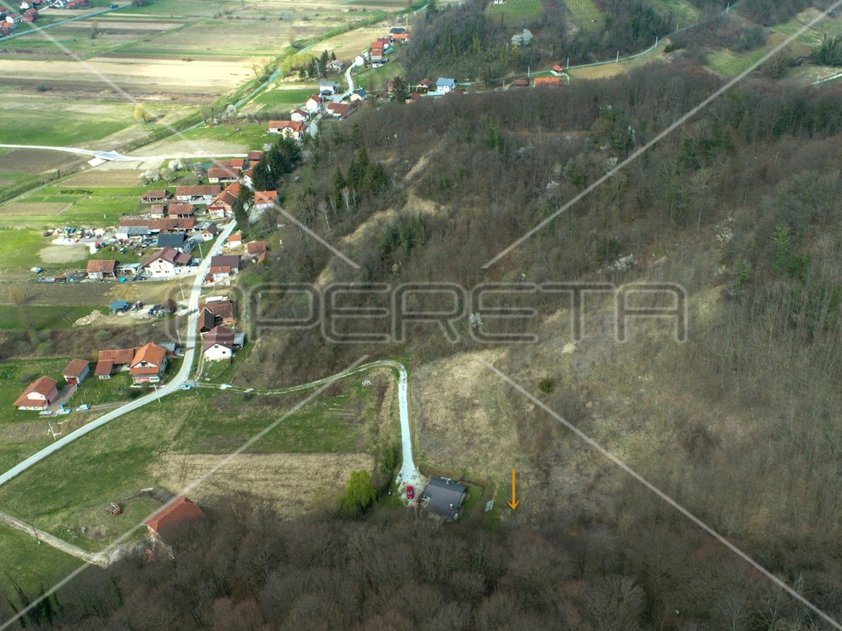 Pozemok Na predaj - KRAPINSKO-ZAGORSKA TUHELJ