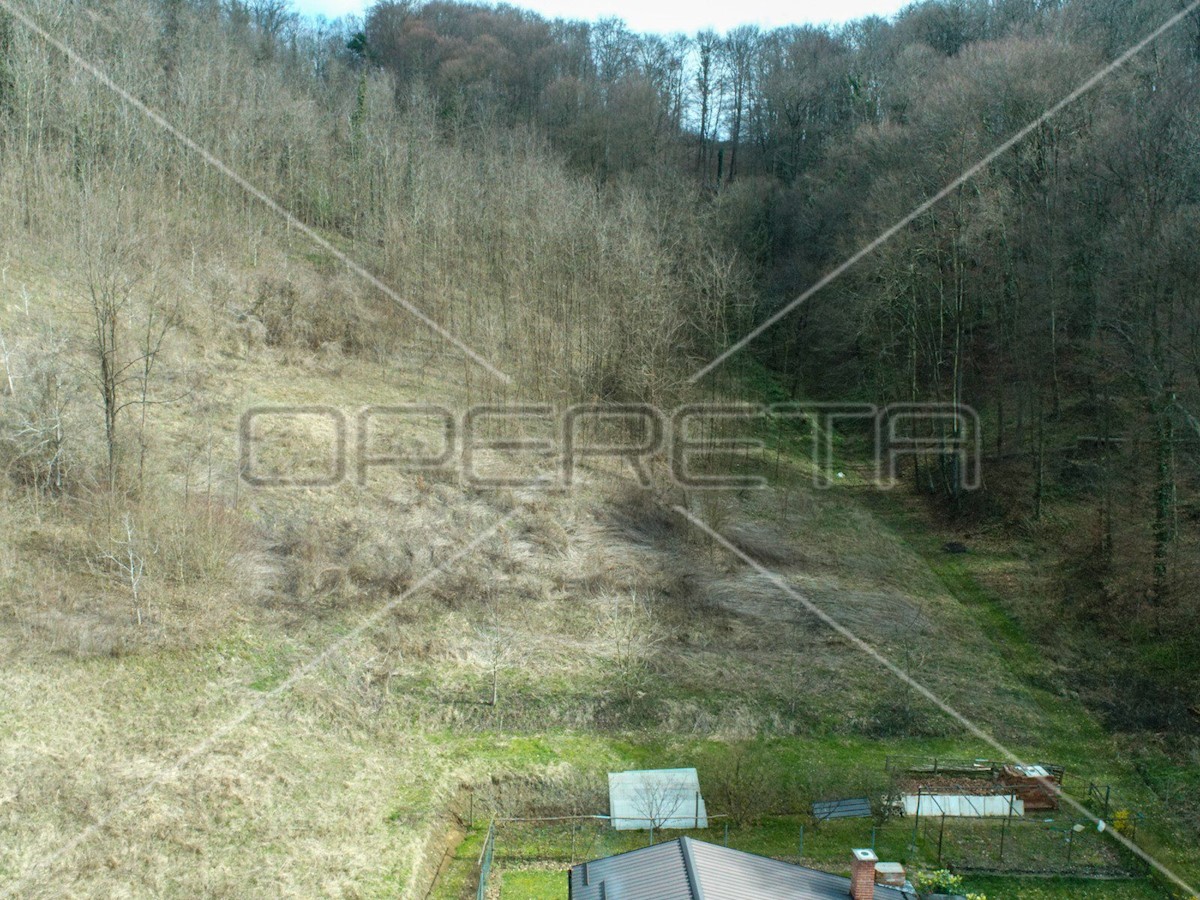 Pozemok Na predaj - KRAPINSKO-ZAGORSKA TUHELJ