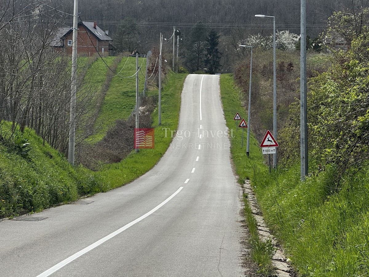 Zemljište Na prodaju - BRODSKO-POSAVSKA GARČIN