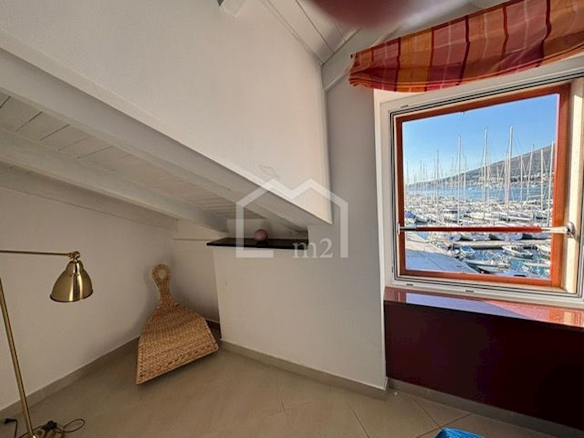 Casa In vendita - SPLITSKO-DALMATINSKA TROGIR