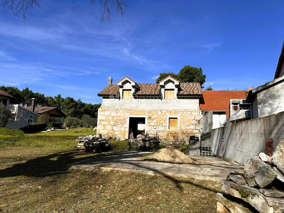 Dom Na predaj - ŠIBENSKO-KNINSKA ŠIBENIK