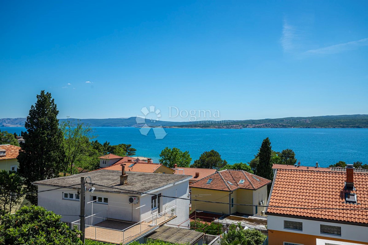Stan Na prodaju - PRIMORSKO-GORANSKA CRIKVENICA