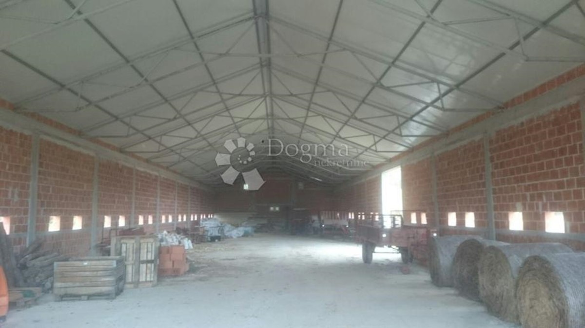 Locaux commerciaux À vendre - Zagrebačka Klinča Sela - foto 3/6