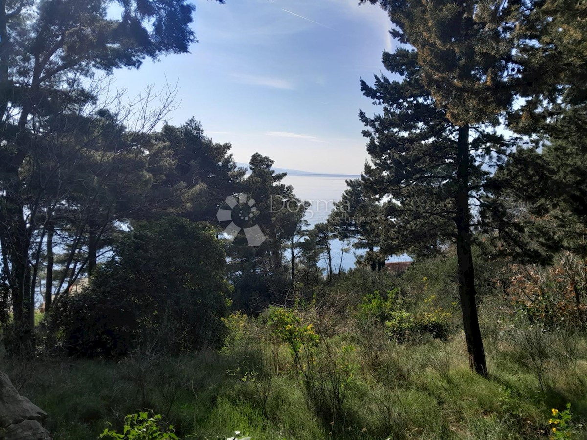 Land For sale - SPLITSKO-DALMATINSKA BRELA