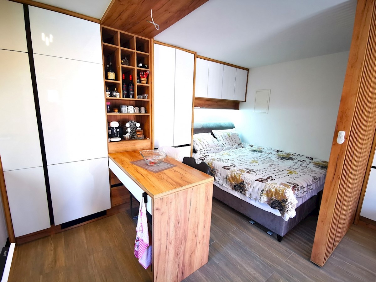 Apartma Na predaj - PRIMORSKO-GORANSKA KRK