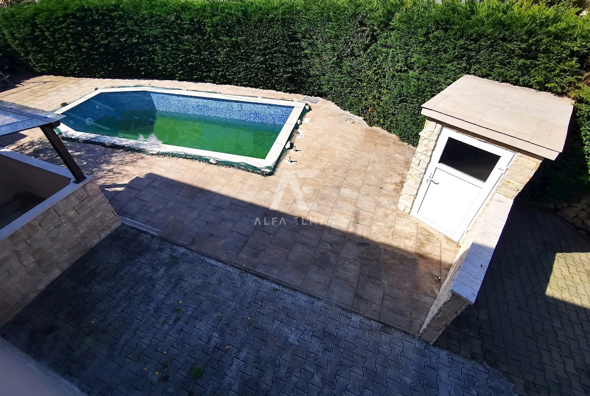 Apartma Na predaj - PRIMORSKO-GORANSKA KRK