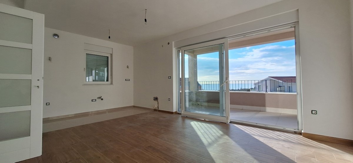 Apartmán Na predaj - ŠIBENSKO-KNINSKA PRIMOŠTEN